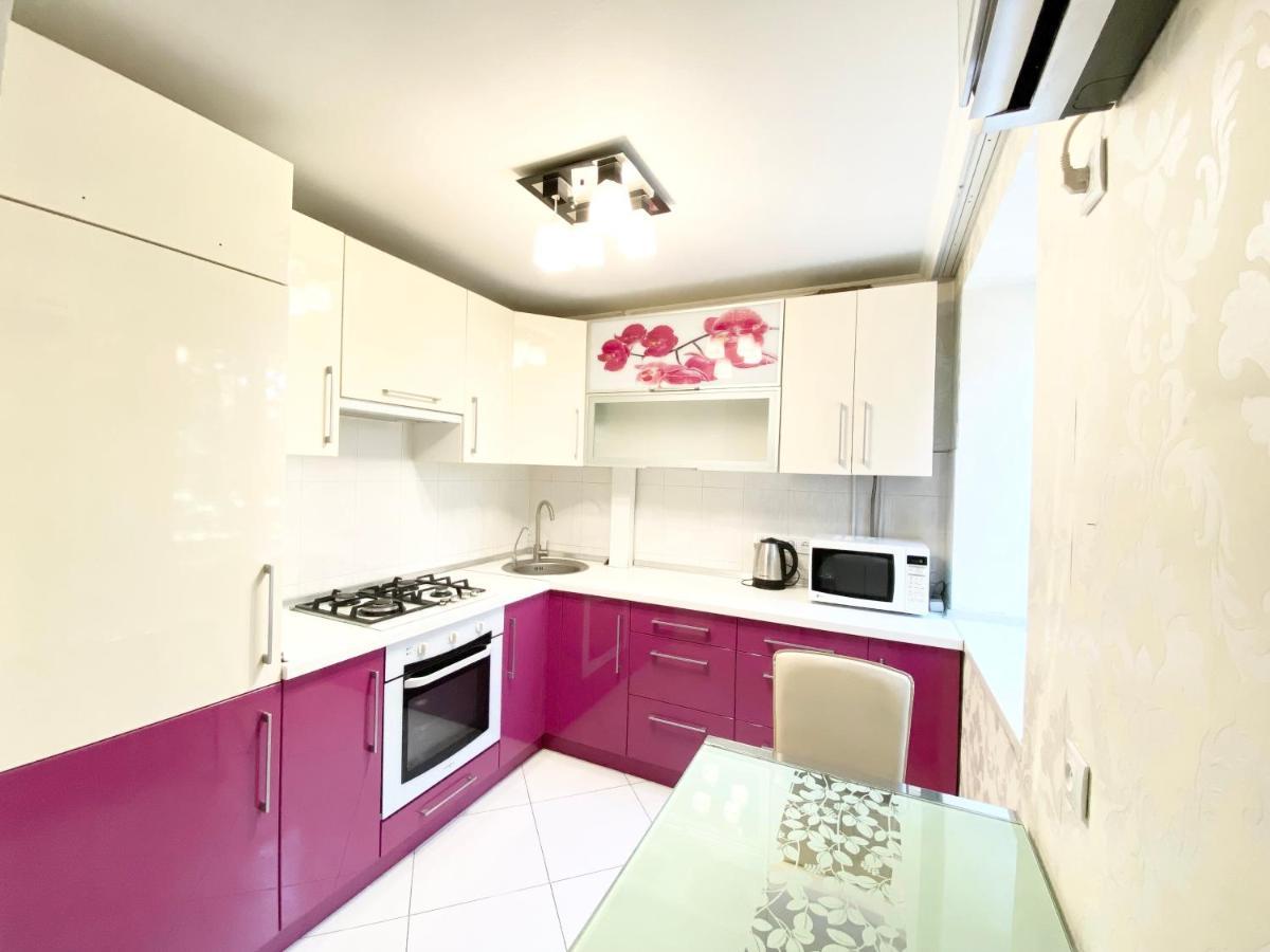 Beautiful 1-Bedroom Near Most City Center Dniepropietrowsk Zewnętrze zdjęcie